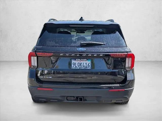 2025 Ford Explorer Active