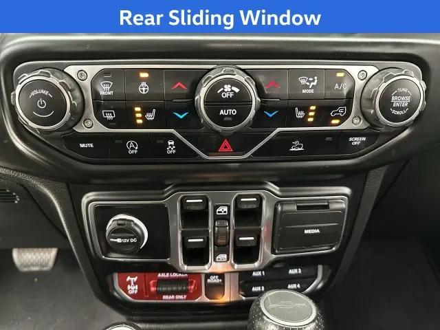 2022 Jeep Gladiator Sport