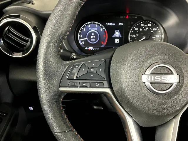 2023 Nissan Kicks SR Xtronic CVT