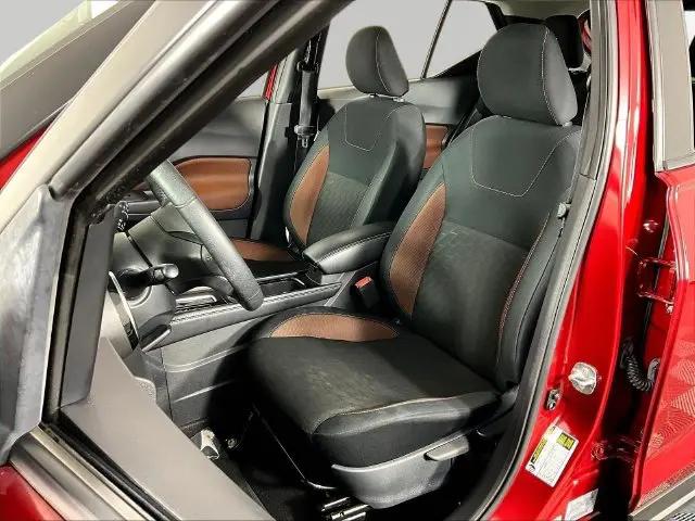 2023 Nissan Kicks SR Xtronic CVT