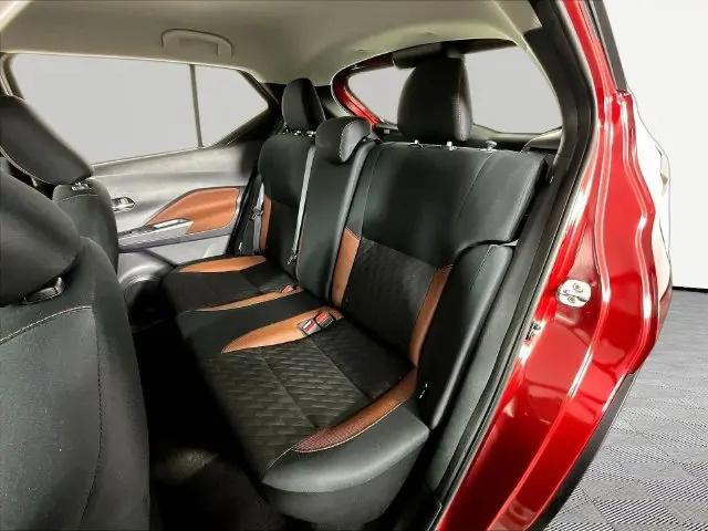 2023 Nissan Kicks SR Xtronic CVT