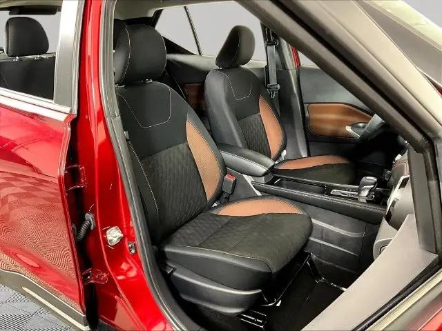 2023 Nissan Kicks SR Xtronic CVT