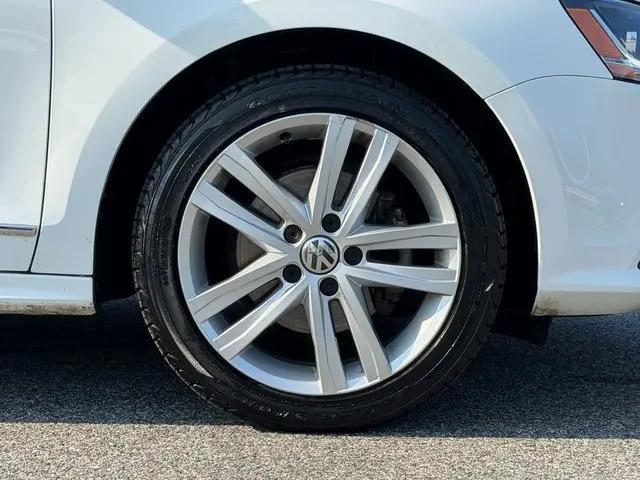 2017 Volkswagen Jetta 1.8T SEL