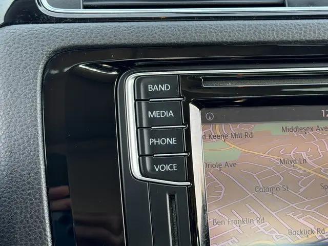 2017 Volkswagen Jetta 1.8T SEL