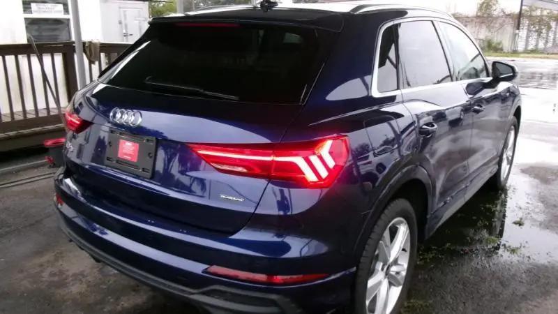 2024 Audi Q3 Premium 45 TFSI S line quattro Tiptronic