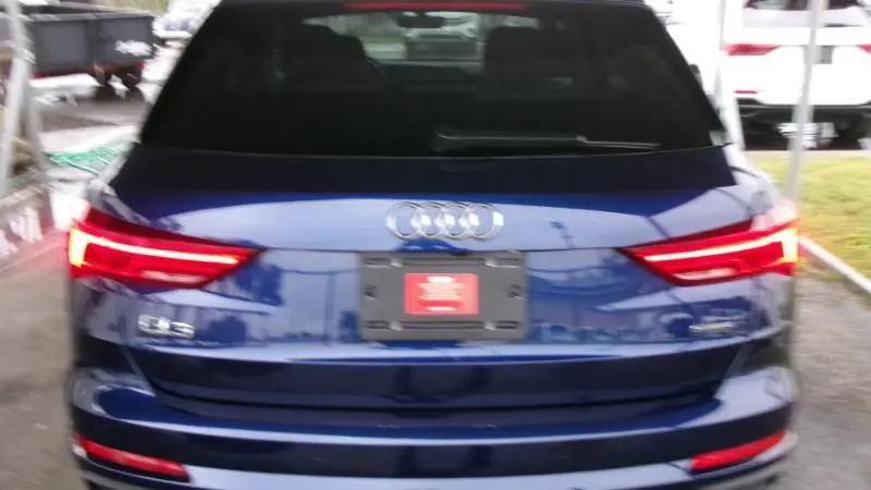 2024 Audi Q3 Premium 45 TFSI S line quattro Tiptronic