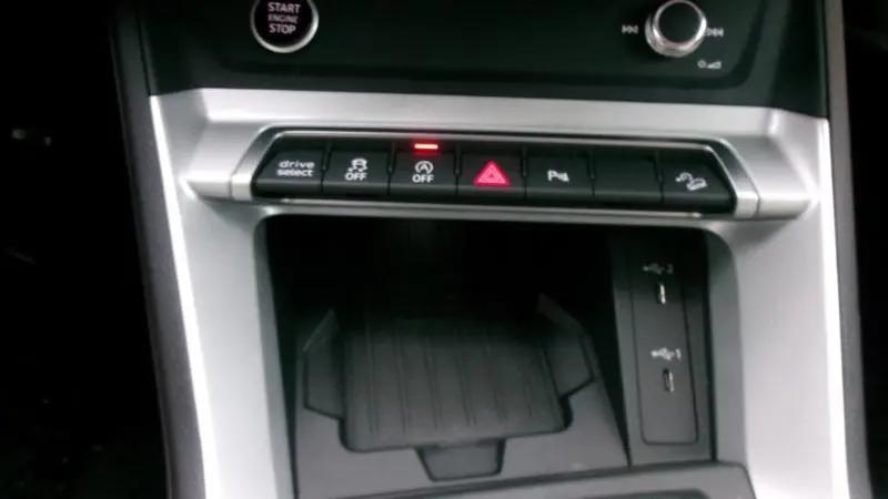 2024 Audi Q3 Premium 45 TFSI S line quattro Tiptronic