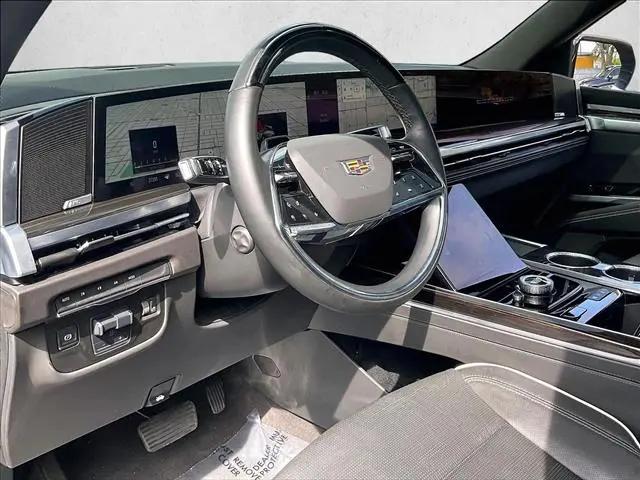 2025 Cadillac Escalade Premium Luxury