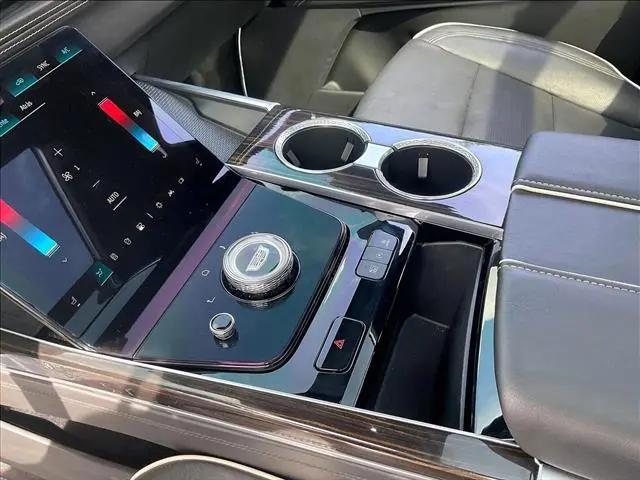 2025 Cadillac Escalade Premium Luxury