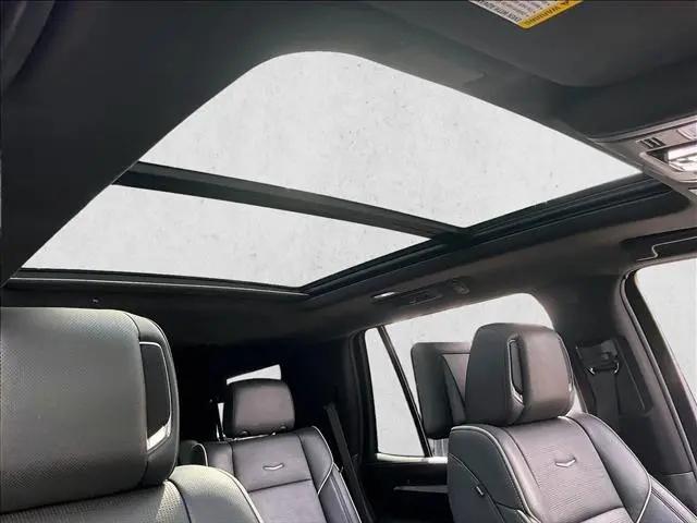 2025 Cadillac Escalade Premium Luxury