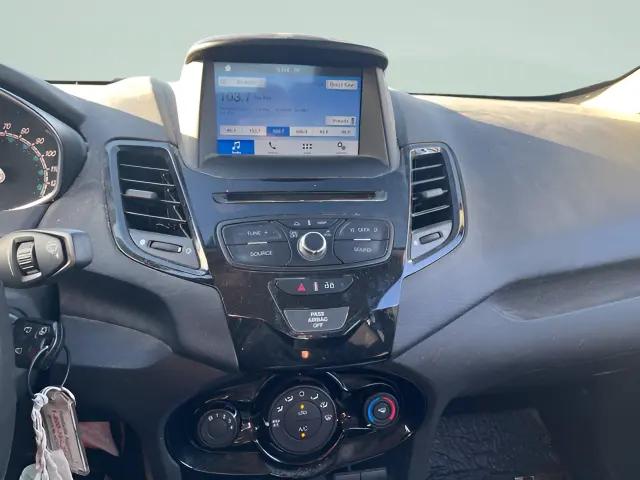 2016 Ford Fiesta SE