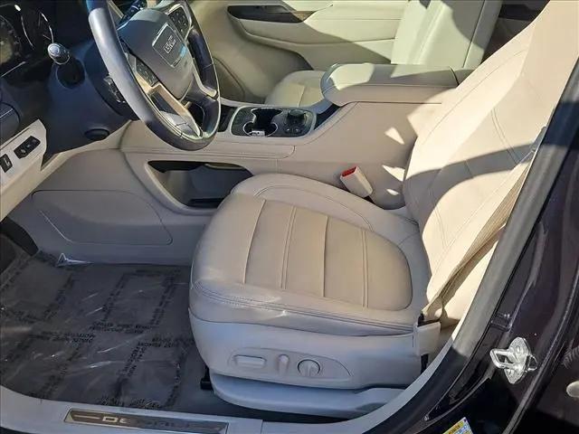 2021 GMC Acadia FWD Denali