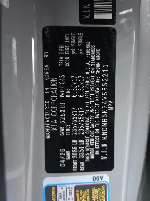 2027 Kia Carnival LXS