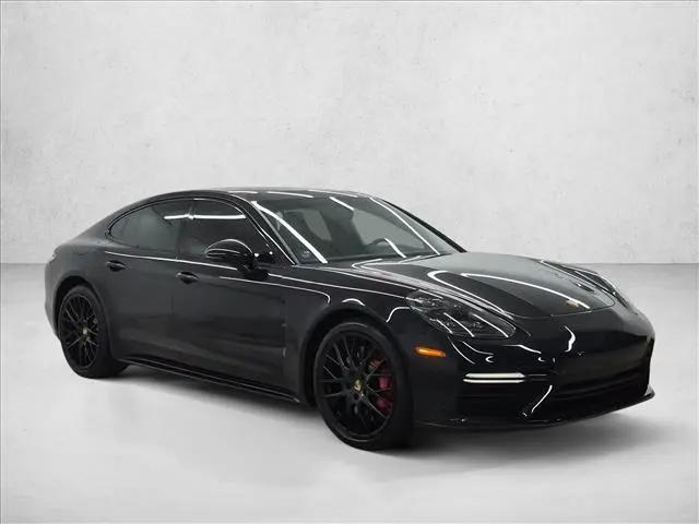 2017 Porsche Panamera Turbo