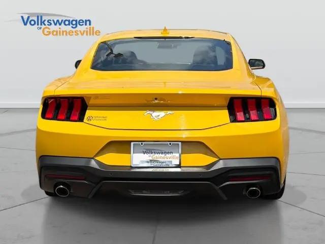 2024 Ford Mustang EcoBoost Fastback