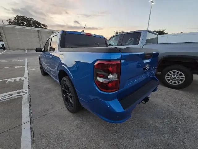 2025 Ford Maverick Lobo Standard