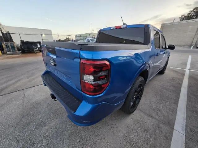 2025 Ford Maverick Lobo Standard