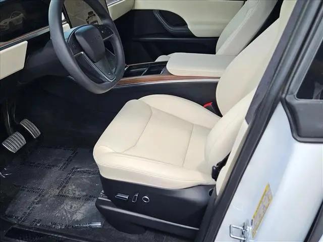 2022 Tesla Model X Plaid Tri Motor All-Wheel Drive