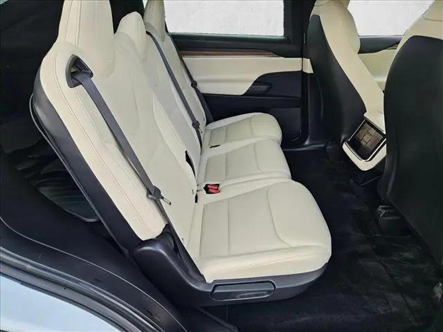 2022 Tesla Model X Plaid Tri Motor All-Wheel Drive