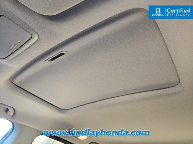 2024 Honda Odyssey EX-L - Photo 13