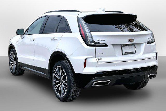 2024 Cadillac XT4 AWD Sport
