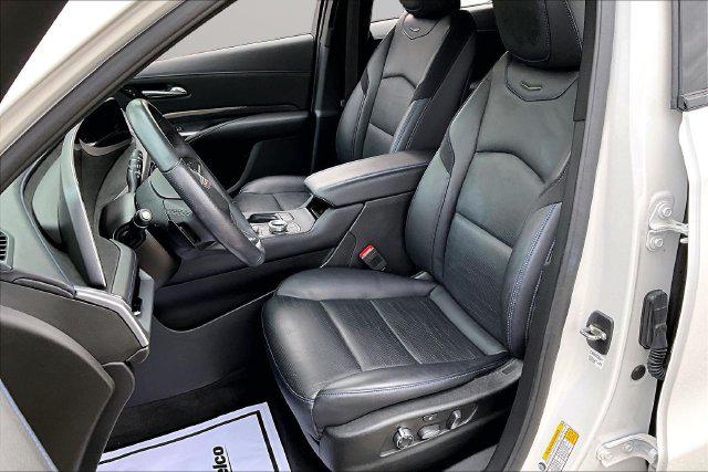 2024 Cadillac XT4 AWD Sport