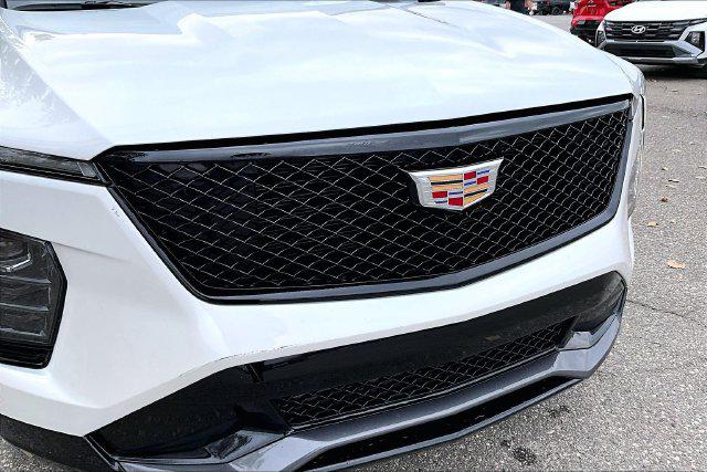 2024 Cadillac XT4 AWD Sport