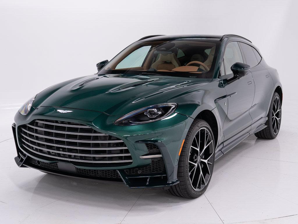 2026 Aston Martin DBX