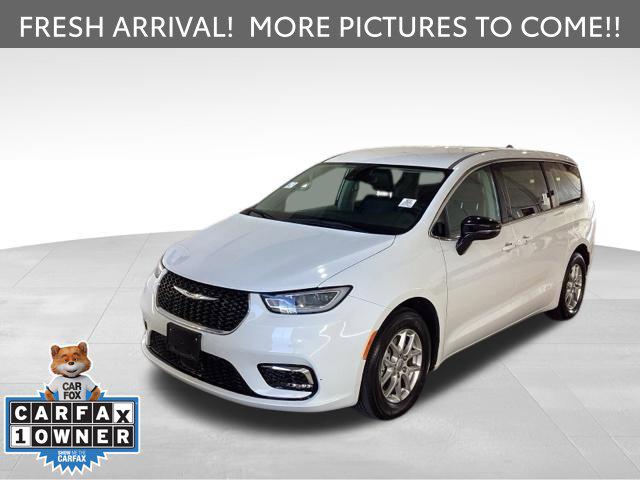 2024 Chrysler Pacifica Touring L for sale in Joplin, MO
