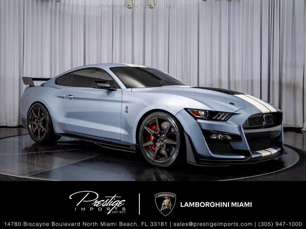 /2022 Ford Mustang