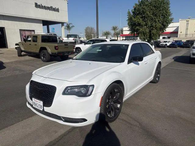 2022 Chrysler 300 Touring for sale in Bakersfield, CA