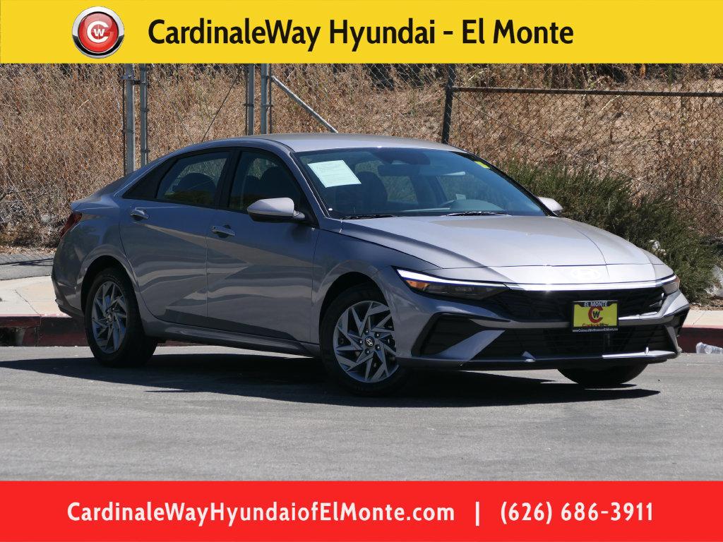 2025 Hyundai Elantra Blue