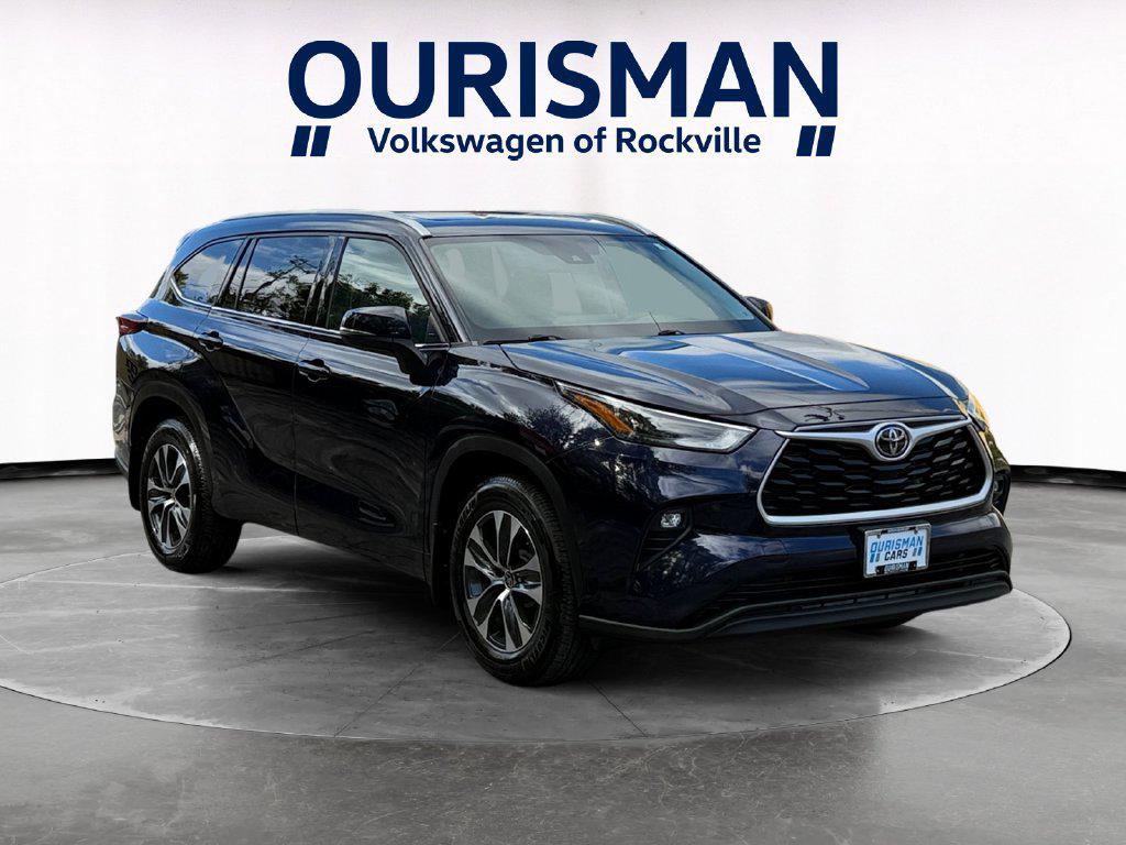 /2022 Toyota Highlander