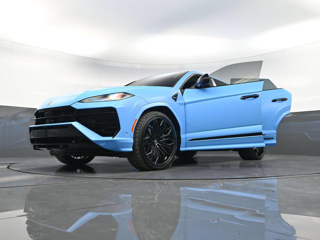 2025 Lamborghini Urus SE