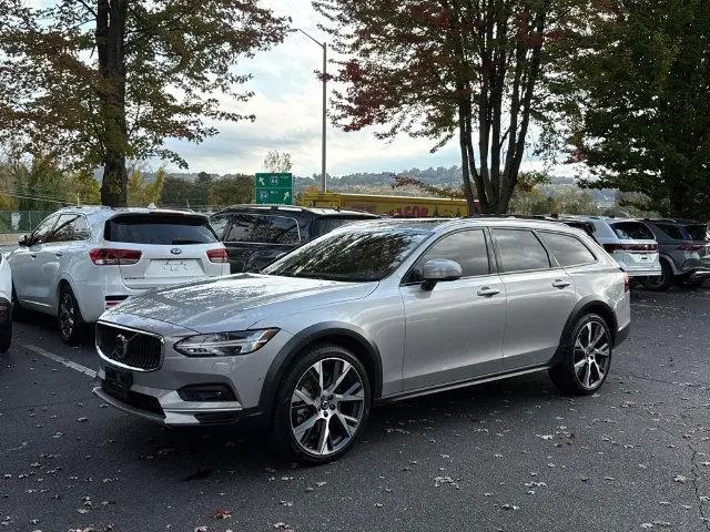 2025 Volvo V90 Cross Country Ultra, B6 AWD Gas mild hybrid for sale in Danbury, CT