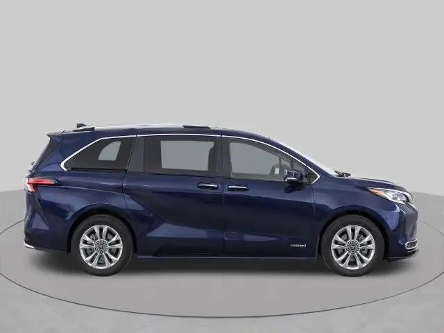 2021 Toyota Sienna Platinum