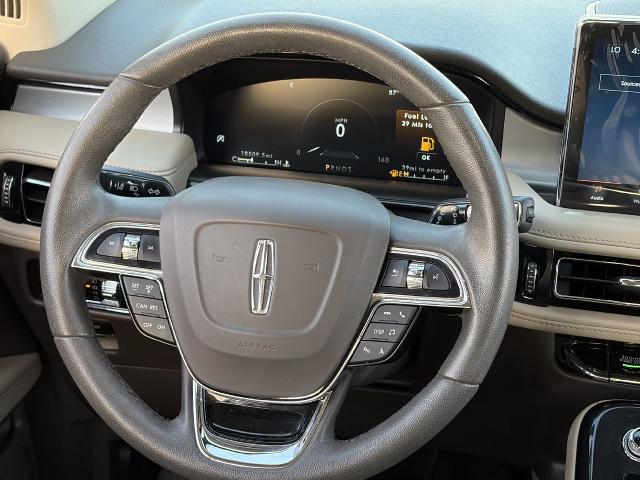 2023 Lincoln Nautilus Standard
