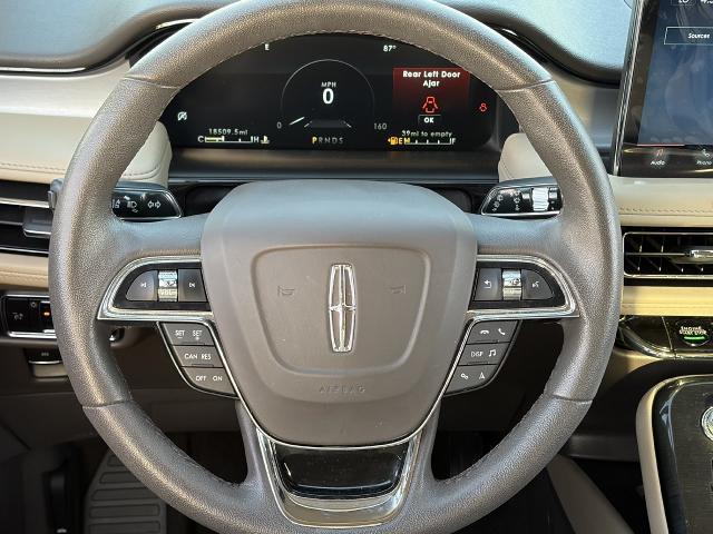 2023 Lincoln Nautilus Standard
