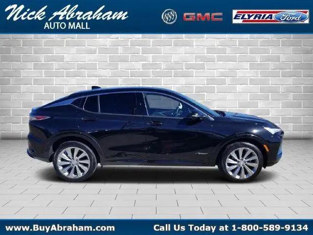 2024 Buick NV Avenir FWD for sale in Elyria, OH