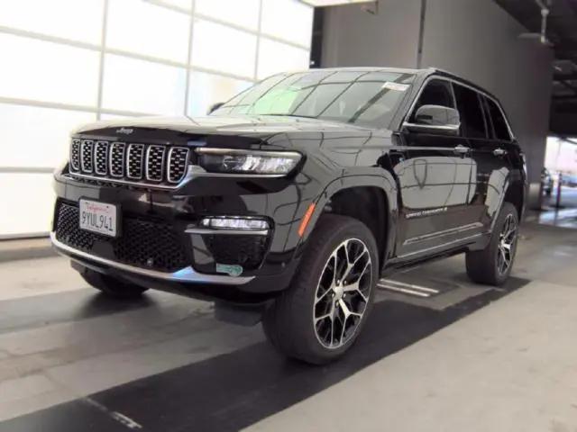 2023 Jeep Grand Cherokee Summit Reserve for sale in Leavenworth, KS