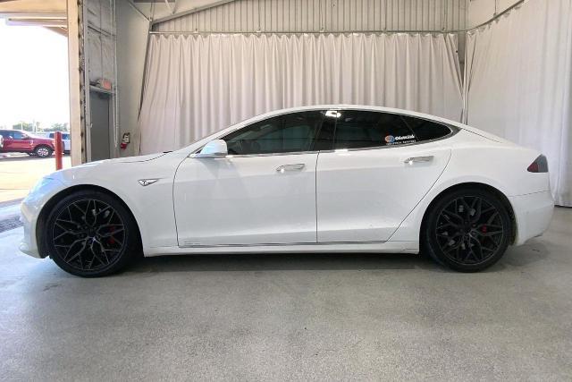 2016 Tesla Model S 90D