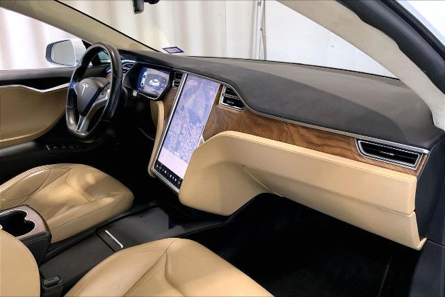 2016 Tesla Model S 90D