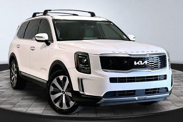 2022 Kia Telluride S for sale in Roanoke, IN