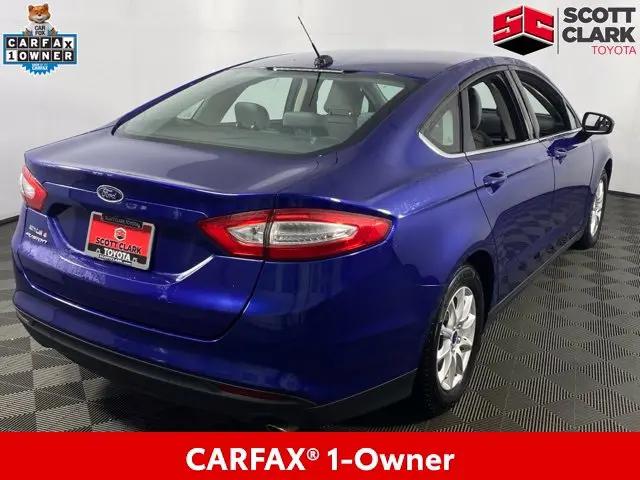 2016 Ford Fusion S