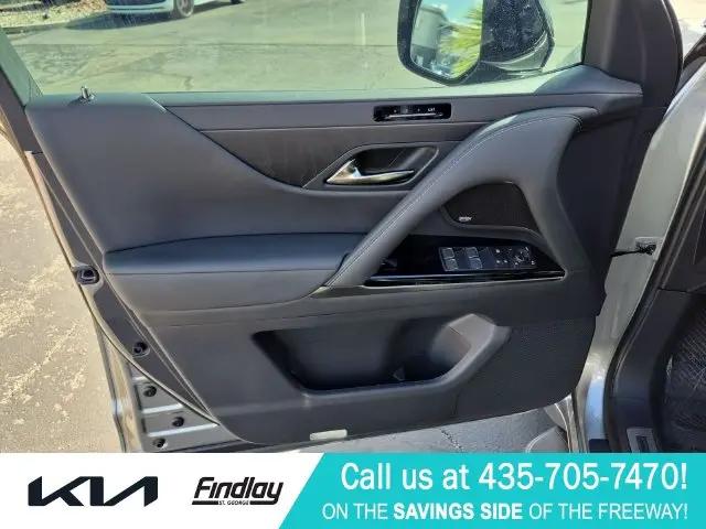 2025 Lexus LX Luxury