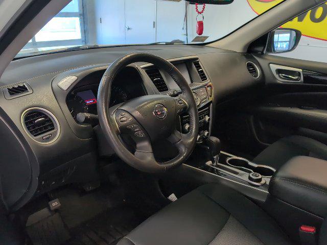 2019 Nissan Pathfinder SV