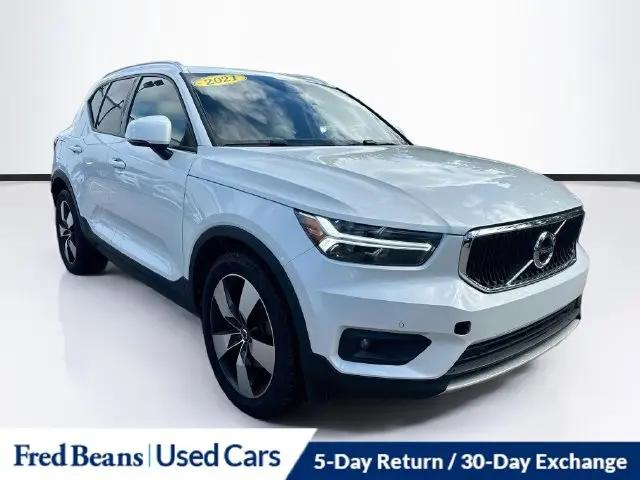 2021 Volvo XC40 T5 Momentum for sale in Roslyn, PA