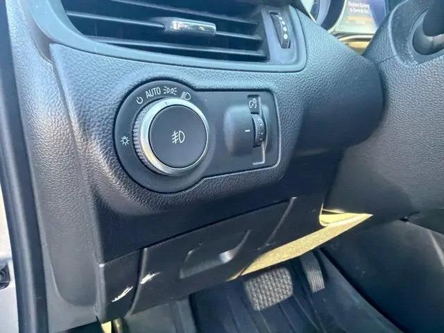 2020 Buick Envision FWD Essence