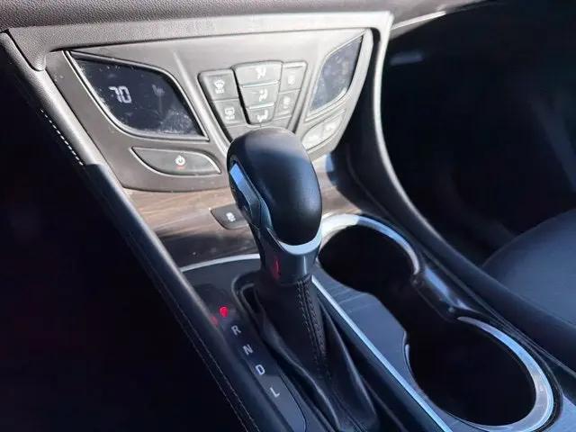 2020 Buick Envision FWD Essence