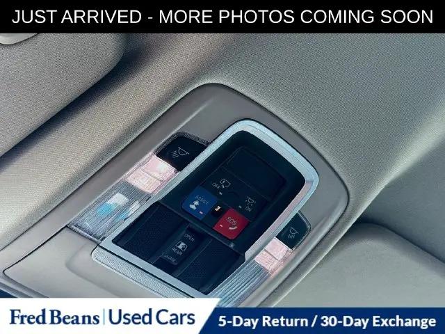 2022 Ram 1500 Laramie Crew Cab 4x4 57 Box